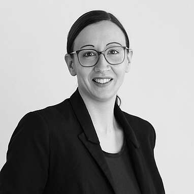 Portrait von Sandra Schultheis